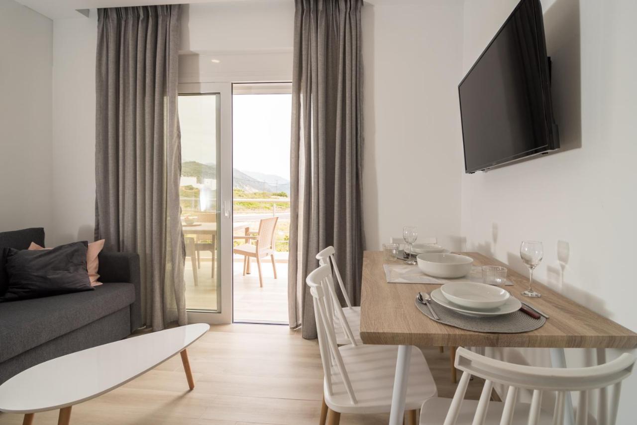 Allview Apartments Palaiochora Exterior foto