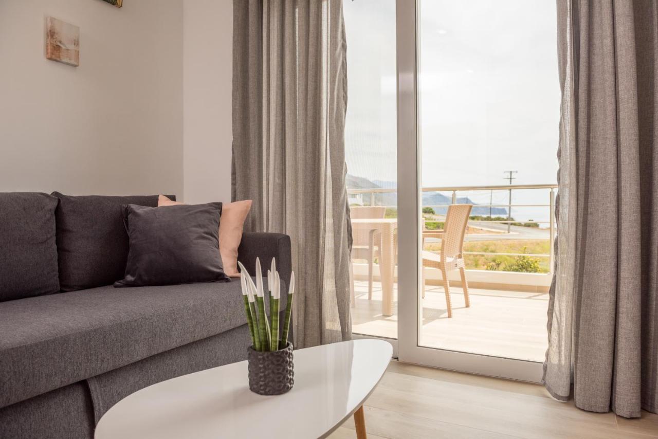 Allview Apartments Palaiochora Exterior foto